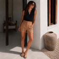 SHORT TAILORED SAND CHIC
